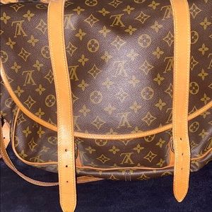 Louis Vuitton Monogram Canvas Saumur 43 Bag